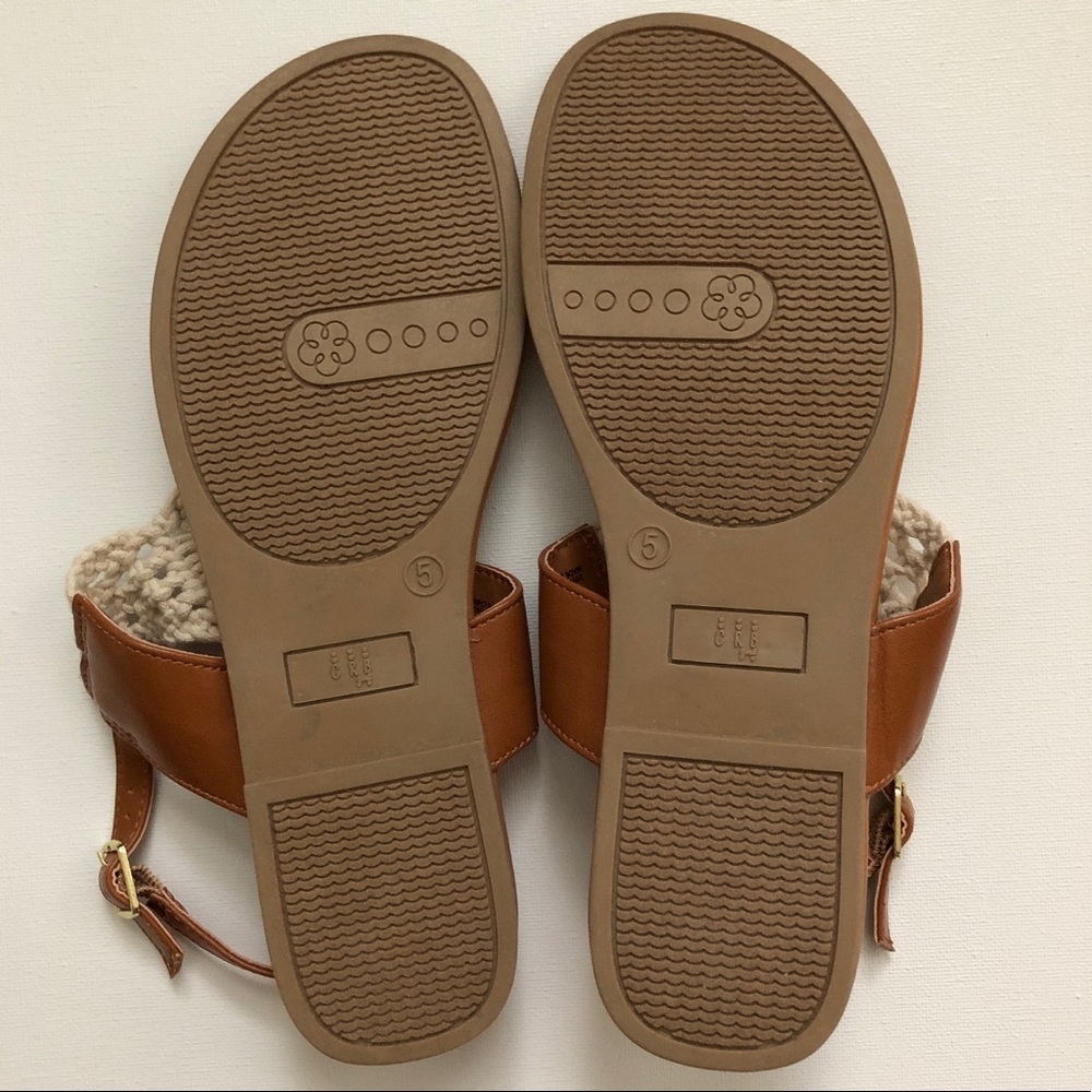 Sandals - Picture 4 of 4